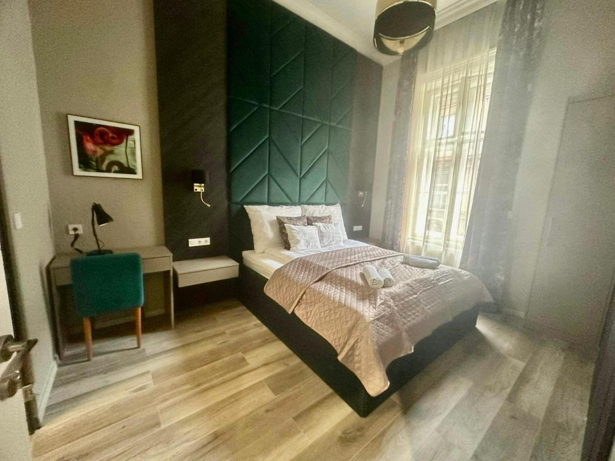 Orangehomes High Class 4 Bedroom Apartment Budapeste Exterior foto